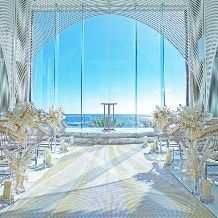 【挙式のみ】挙式×ドレス＆タキシード×美容×ブーケ -沖縄本格リゾートチャペルでふたり挙式-