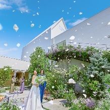 ■30名プラン■ 挙式＆披露宴／お申込みから1年半以内 【衣装3着つき☆彡】