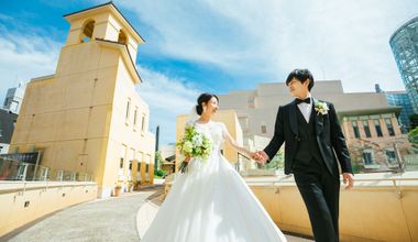 ヨーロッパの街並を背景にドラマチック撮影!!ドレス・タキシード1着ずつ＋100カットスナップデータ付ロケーション撮影プラン