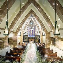 ＜春夏プラン＞60名260万円　2027年4月～6月末まで【衣裳・挙式料特典付き】