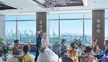 大人気の秋シーズンプラン登場！澄み渡った青空広がる贅沢ウェディング（51万円優待）