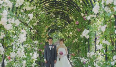 【5月中旬～6月上旬限定】満開のローズガーデンウェディング