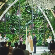 【挙式フォトプラン】家族や親しい方に囲まれた結婚式を叶えるプラン