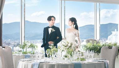 《半年以内に実施》 \ 直近プラン /ホテル婚100年&21大特典付き*挙式・披露宴・演出・衣装・美容・装花・写真・印刷物・引出物を含む充実内容