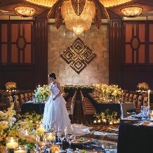 80名以上の結婚式も広々と＜通年対象＊70名 398万→242万＞憧れ×感謝を伝える感動の1日を