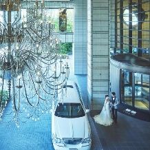 100名以上の結婚式も広々と＜通年対象＊150名 503万→374万＞憧れ×ゲスト満足度高い結婚式に