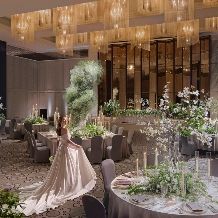 大人数がお得!2026年9月~12月【80名400万円】最大66万円ご優待 チャペル100%OFF+選べる特典付!!