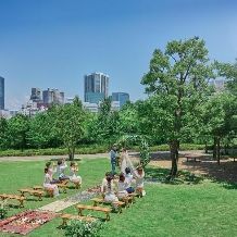 【来夏*27年7～9月】新緑溢れるガーデン挙式＜60名243万～＞
