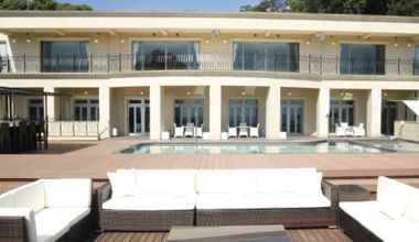 遠方のゲストも安心な、結婚式の余韻を贅沢に楽しむ【熱海ステイプラン】