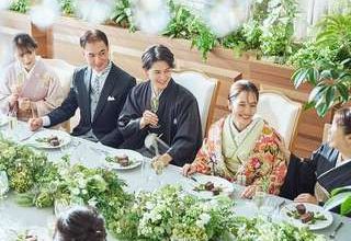 6名280,247円～　挙式＋衣裳＋美容＋会食セットプラン