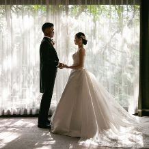 【洋装フォトウエディング】豊富なラインナップを用意♪人気ブランドも多数