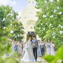 ＼限定3組／新生活応援BIGプラン*2026年内の挙式検討で最大180万円プレゼント！