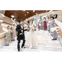 【100名×チャペルプラン】感謝と祝福に包まれる、華やかで心あたたまる一日