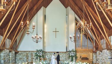 【オールシーズン対応】大切な家族と過ごす特別な一日[チャペル挙式＆10名様食事会]