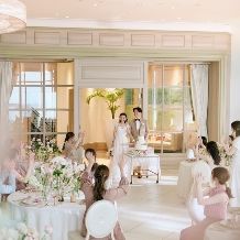 【サマープラン★】来夏の結婚式をお得に！2026年6月～9月末まで対象＜80名　232万8,234〉