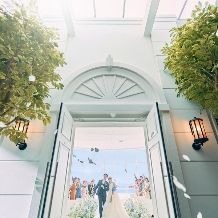 《2027年SPRING限定プラン》3月4月5月に結婚式をご検討のおふたりへの贈り物