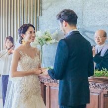 海を一望できるチャペルで本格的な挙式を 【挙式プラン】2名~ 39.5万より