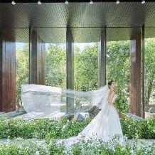【2026年9～12月】大人気の秋・冬シーズン限定プラン*50名230万円 紅葉彩る上質Wedding