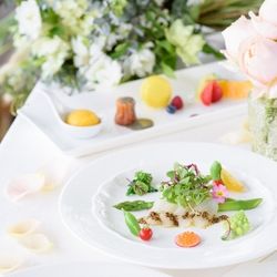 銀メダリストシェフの奏でる料理を堪能♪憧れドレス試着＆試食会