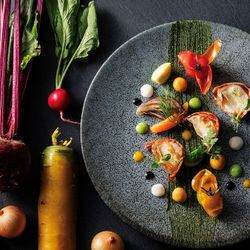 ホテル上質W体験｜秋の贅沢試食と宿泊特典で迎える特別な1日