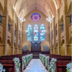 カップル満足度◎天井高18ｍ大聖堂×贅沢食材フルコース試食