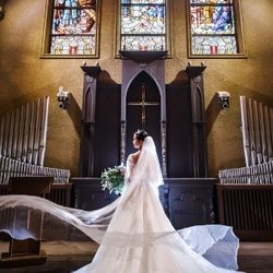 カップル満足度◎天井高18ｍ大聖堂×贅沢食材フルコース試食