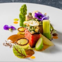 会場イチオシ残席1*GW特典ピアノ生演奏が響く♪感動の旋律と美食マリアージュ