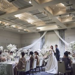 会場イチオシ【2日間限定◆ドレスデザイナー直伝のドレス診断×婚礼試食付】