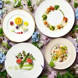 会場イチオシ《グラハイ卒花人気＊憧れチャペル体験》国産牛×デザート試食