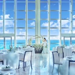 ＼会場選びスタートのおふたりへ／安心相談ｘ全館見学ｘ贅沢試食