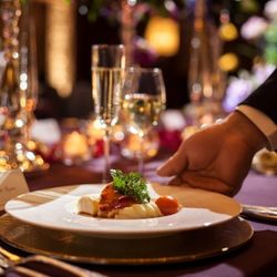 当館人気No.1*最大140万優待×国産牛＆フォアグラ試食