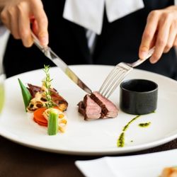 ［料理重視派］国産牛ロース×伊勢海老Wメイン無料試食相談会◇