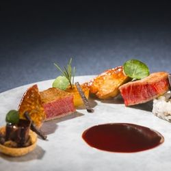 【料理重視No.1】極上和牛×オマール試食×英国大聖堂*ALL体験