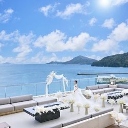 【リニューアル】”大パノラマ”の絶景テラス挙式＆豪華試食