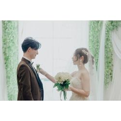 ＼脱主役！の結婚式／プレミアム10大特典×豪華コース試食