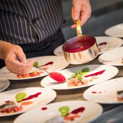 【豪華試食付】国産牛フィレ肉＆特製デザート無料試食