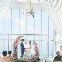 会場イチオシGWプレミアムドレス撮影特典付*純白チャペル×庭付貸切邸宅|試食