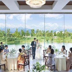 【ゲストをおもてなし】ミシュラン料理×絶景チャペル＆貸切邸宅