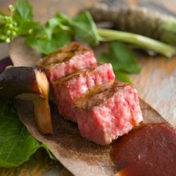 会場イチオシ【初心者向け】絶品コース試食×大聖堂&会場見学×140万優待！