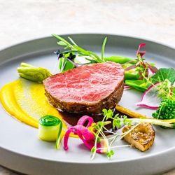 口コミ高評価☆3万フレンチ試食×最大150万特典×絶景チャペル