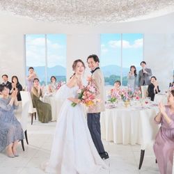 【高コスパ×高満足ウエディング体験】こだわり衣裳×美食会