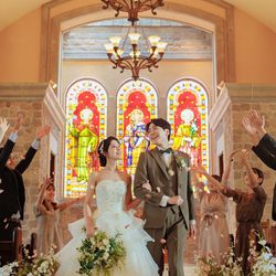 ≪選べる挙式≫ステンドグラスのチャペル＊開放的なガーデン挙式