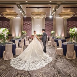 【土曜日限定開催！】～オマール海老の前菜＆デザートの2品無料試食、クラブラウンジのスイーツ付きフェア～5つ星ホテル1フロア1組のウェディング