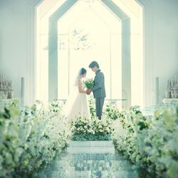 【チャペル重視☆必見】自然光×水に包まれる純白チャペル見学