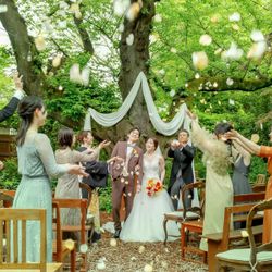 ＼初見学がお得／緑溢れるガーデンウエディング体験×豪華試食*