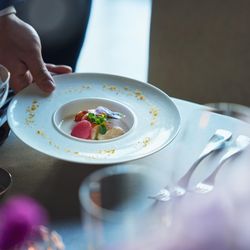 【料理重視＆ゲスト目線で会場見学】黒毛和牛×オマール絶品4万試食で楽しむプライベートW体験