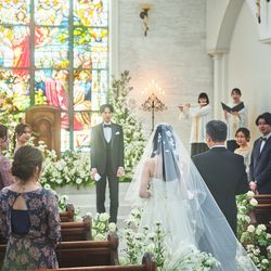 圧巻のステンドグラス*憧れ大聖堂見学&挙式体験×コース試食付フェア