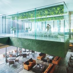 新潟モノリスのカバー写真