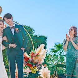 【憧れリゾート挙式】海・空広がるチャペル×貸切邸宅×絶品試食