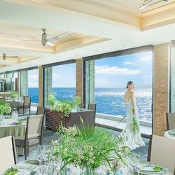 【公式サイト限定*フリードリンク＆挙式料20万特典】初めての方に◎海まで2秒の館内を全館見学＆ファーストステップ相談会◇逗子駅の往復送迎付き